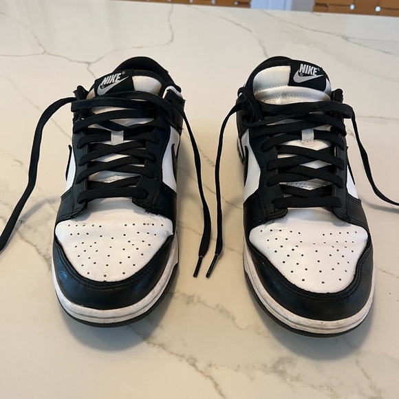 Men’s Nike Dunk low retro white & black 8.5 - Picture 2 of 5